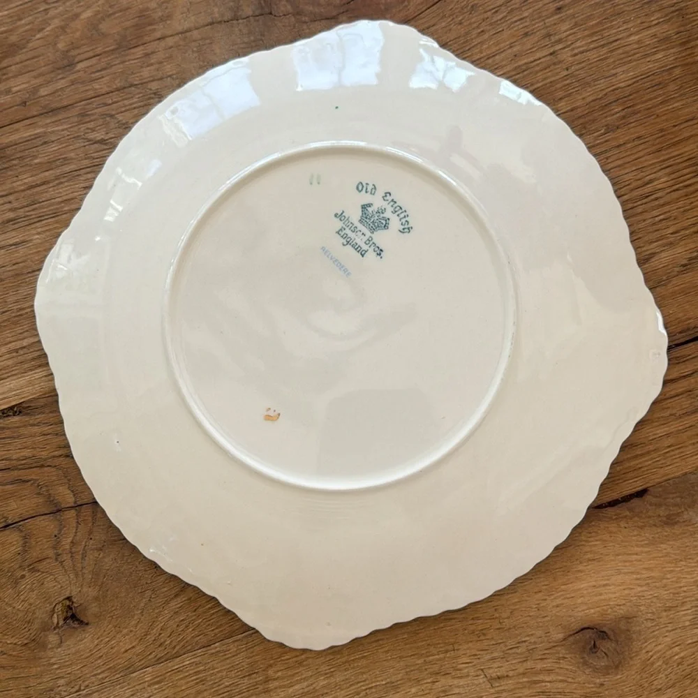 Vintage HTF Johnson Bros. Belvedere Plate, Stamped Old English